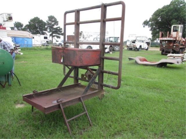 ONLINE ONLY - SURPLUS EQUIPMENT, HORSES & MORE