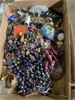 Mixed tray of fashion jewelry necklaces earrings