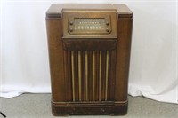 Antique Philco Stand Up Radio Record Player