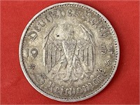 1934 5-Mark Natzi swastika Silver Coin