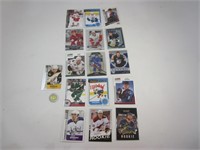 16 cartes de Hockey Rookie dont Jamie Benn,