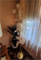 Floor Lamp with Planter & Knick Knacks