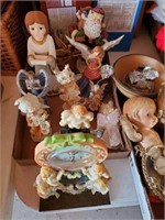 Group Knick Knacks, Linens and More