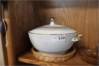 GERMAN PORCELAIN TUREEN AND TRAY