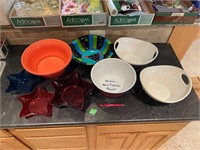 Plastic holiday bowls