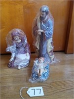 12" Joseph, 8" mary and baby Jesus figurines