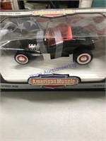 AMERICAN MUSCLE 32 FORD STREET ROD 1:18