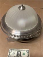 *BATHROOM LIGHT FIXTURE W/EXHAUST FAN WORKS