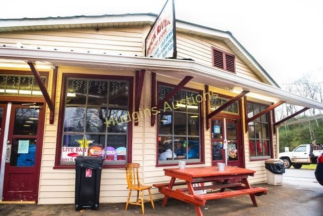 Duck River Country Store