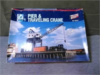 Vintage Pier & Travering Crane Model kit. New in