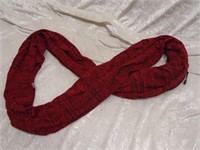 Red Heather Infinity Scraf With Pocket