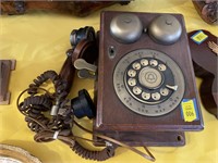 L - Vintage Western Electric Rotary Phone