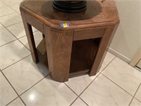 L - Octagonal Accent Table