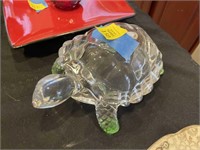 L - Glass Turtle Figurine