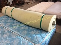King size 3” memory foam mattress topper,