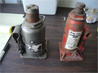 2 HYDRAULIC JACKS-WORKS BUT NO HANDLES