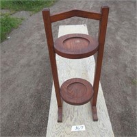 Wooden Smokers Stand