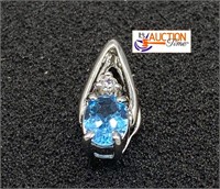 Natural Oval Aquamarine Pendant w/ Diamond