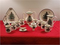 (15) Lot of SPODE Christmas Dishes, England