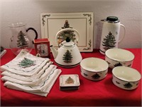 Spode Christmas Tree Pattern, England includes: