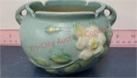 Roseville USA Pottery art sugar bowl. Blue 6533.