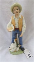 VINTAGE HOMCO BISQUE FARMER WITH DUCKS 8"T