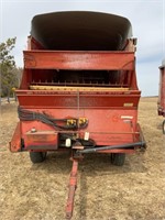 Forage King model 16A forage wagon