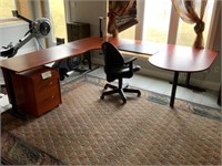 Sectional office desk w/credenza & black office