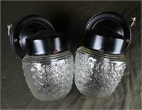 (2) OUTDOOR LIGHTING FIXTURES