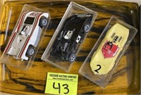 VINTAGE AURORA SLOT CARS