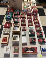 LARGE COLLECTION OF HALLMARK ORNAMENTS