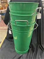 Three green florist buckets, heavy enameled. 13