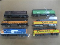 6 COLLECTIBLE TRAINS