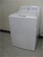 GE WASHER-SCRATCHED