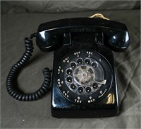 BLACK RETRO ROTARY TELEPHONE