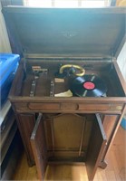 Victor Victrola - working but testy. Comes with