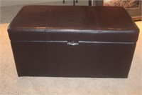 Leather Trunk Bench 18 x 36 x18 1/2
