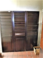 66X72 Wood Privacy Divider