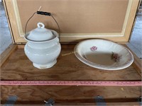 Chamber Pot and Large Dish