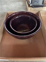 2 Brown Nesting Bowls