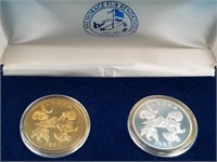 1989 2 piece Fur Rondy coin set with 1 troy oz. of