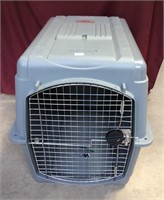 High end Petmate Large Live Animal Sky Kennel