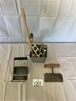 Assortment of Old Kitchenware