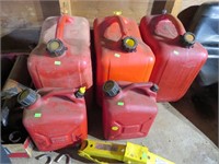 5 gas cans