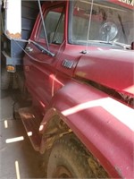 FORD 6000 DUMP TRUCK- 10' BED SHOWS 75,150 MILES
