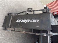 Snap on Creeper