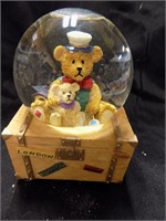 Memory Snow globe