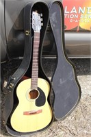 Yamaha 6 String Guitar