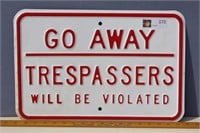 Tresspassers Sign