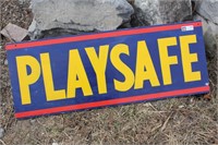 Wood PlaySafe Sign
